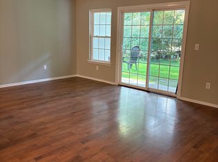 19 Hackamore Ct, Tinton Falls, NJ 07753