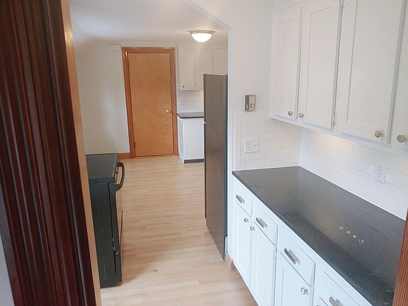 2nd image of 44 Warren Ave #3