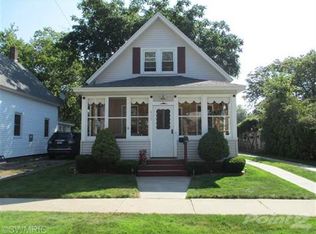 412 N William St, Ludington, MI 49431