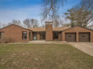 7215 Colby Ave, Windsor Heights, IA 50324