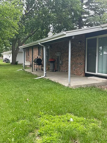 2218 W Wall St Photo 1