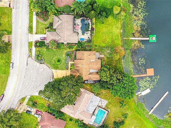 4th image of 8205 Granada Blvd