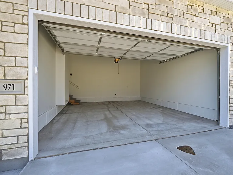 971 W Mountain Hollow Way — Photo 2
