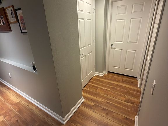 4th image of 2113 Carriage Ln
