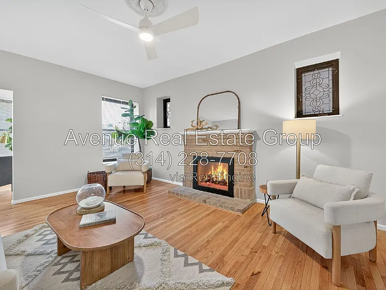 5559 Pershing Ave #1F — Photo 7