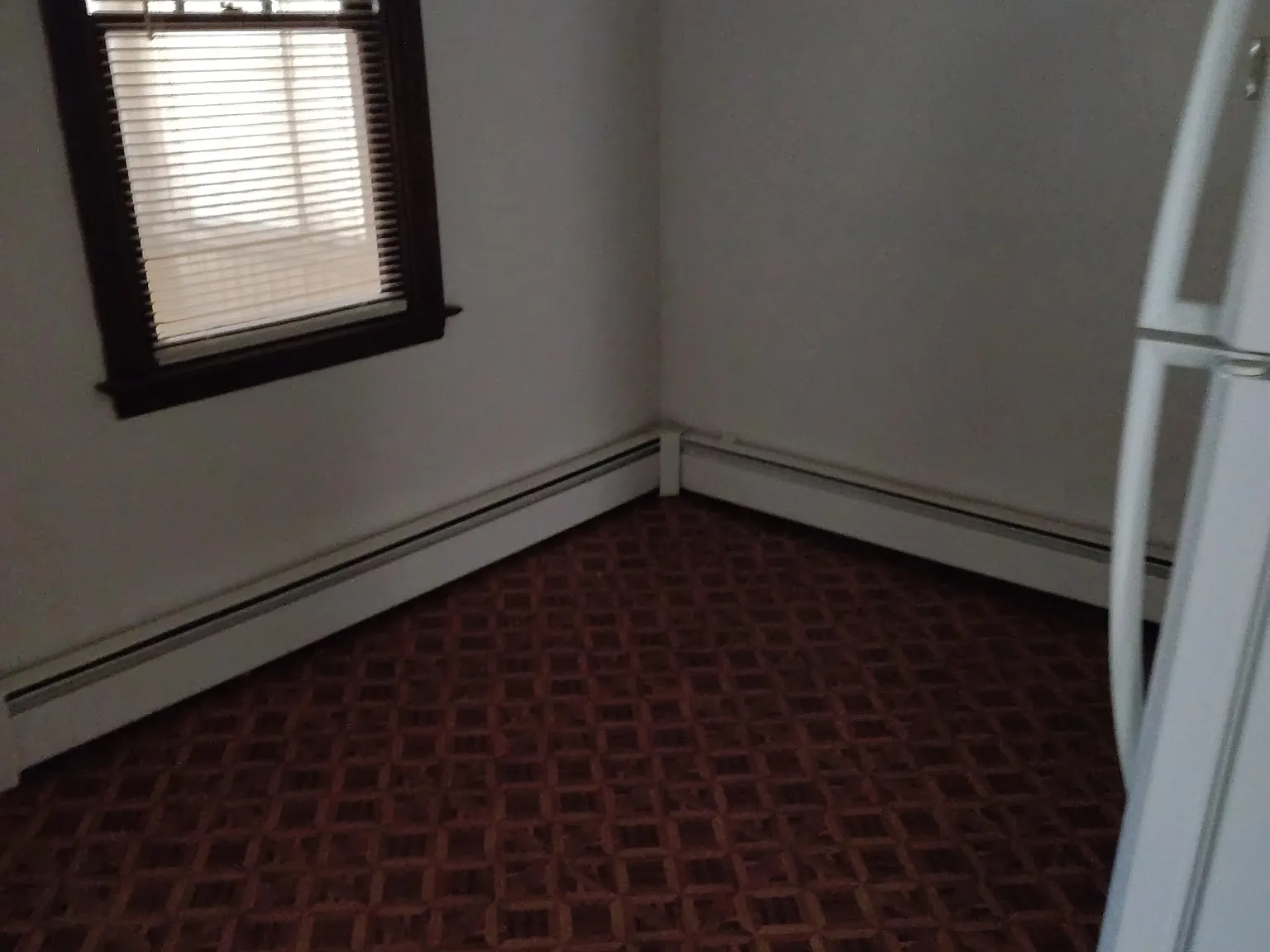 2 bed, 700 sqft, $1,700 — Photo 3