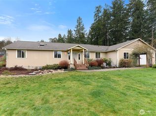 606 206 Avenue NW, Lakebay, WA 98349