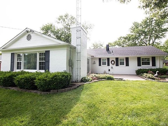 5th image of 368 Vindale Dr