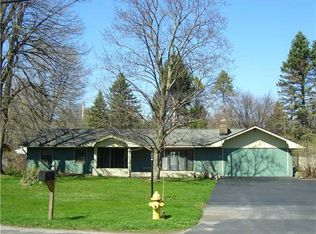 582 Marsh Rd, Pittsford, NY 14534