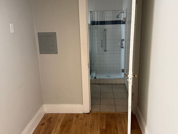 4th image of 3222 La Cienega Ave APT 103