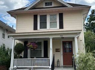 366 E Main St, Somerville Boro, NJ 08876