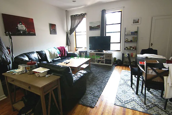 Rented by America Mecca Realty LLC | media 13