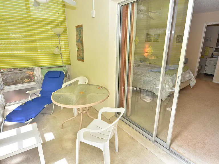 1225 NW 21st St #2105 — Photo 32