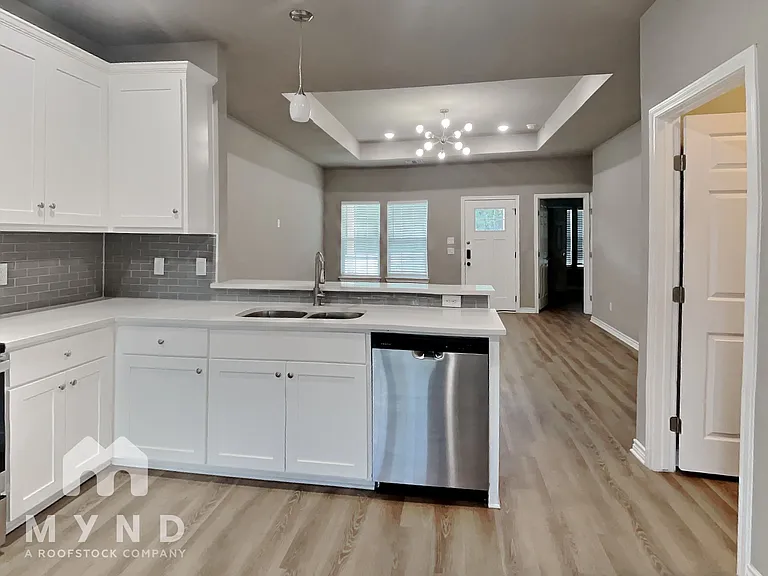5621 Van Horn Dr — Photo 5