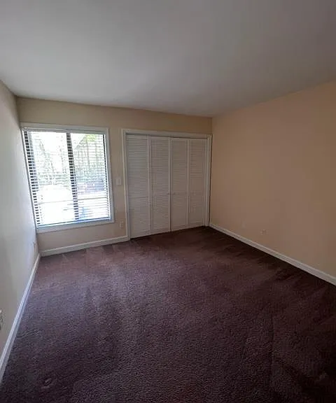1508 Benjamin Pkwy #F — Photo 5