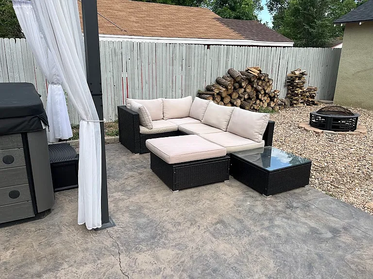 317 W Monument St — Photo 33