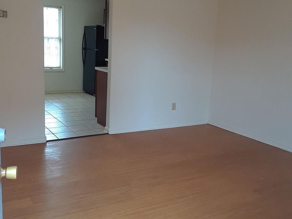 2nd image of 3429 Tabor Ct APT 1