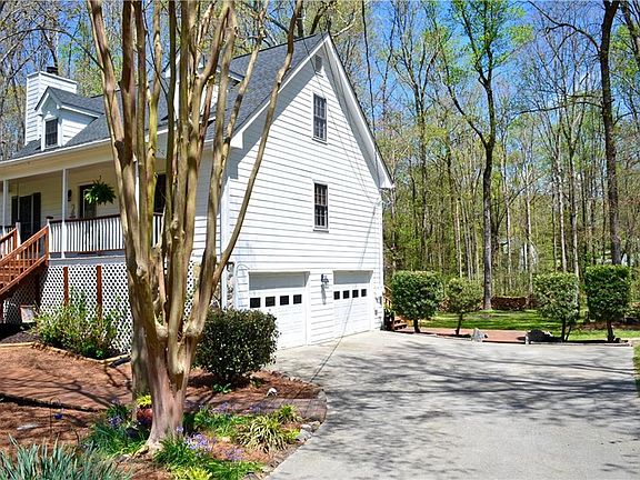3rd image of 2411 Marble Ct