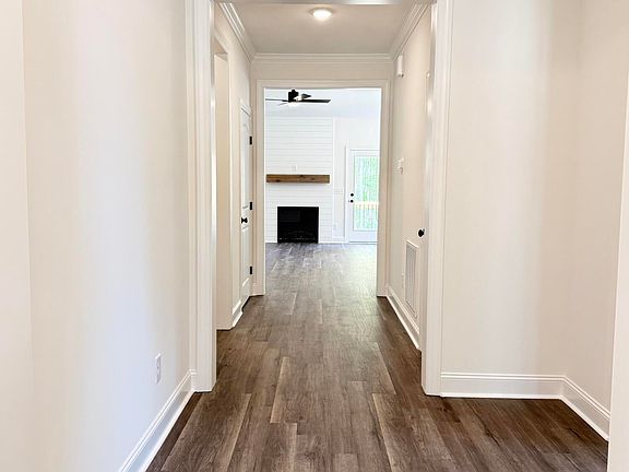 3rd image of 1554 S Big Woods Road