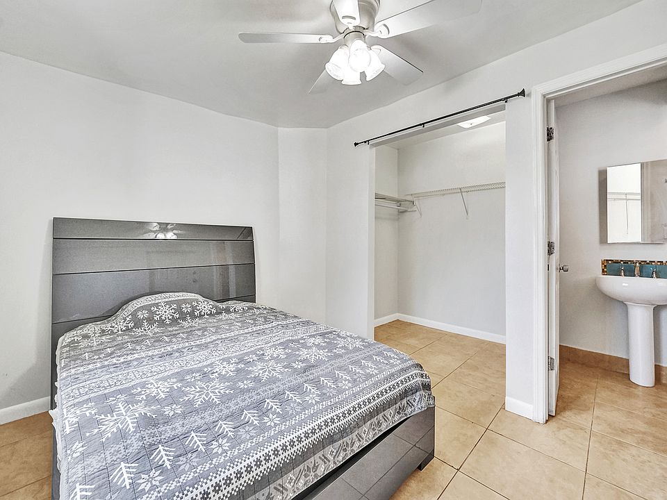 Bright and open efficiency space with natural light.