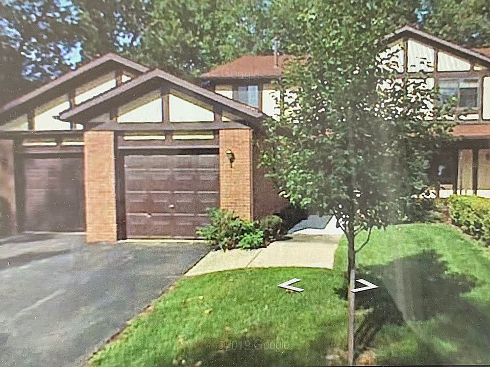1st image of 42 Parkplace W