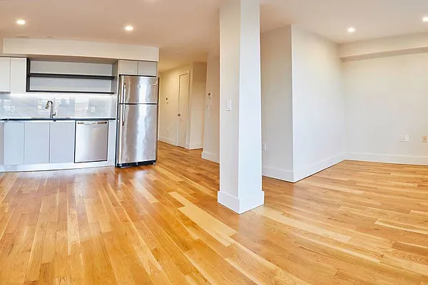 Rented by Lodger Corp | media 14