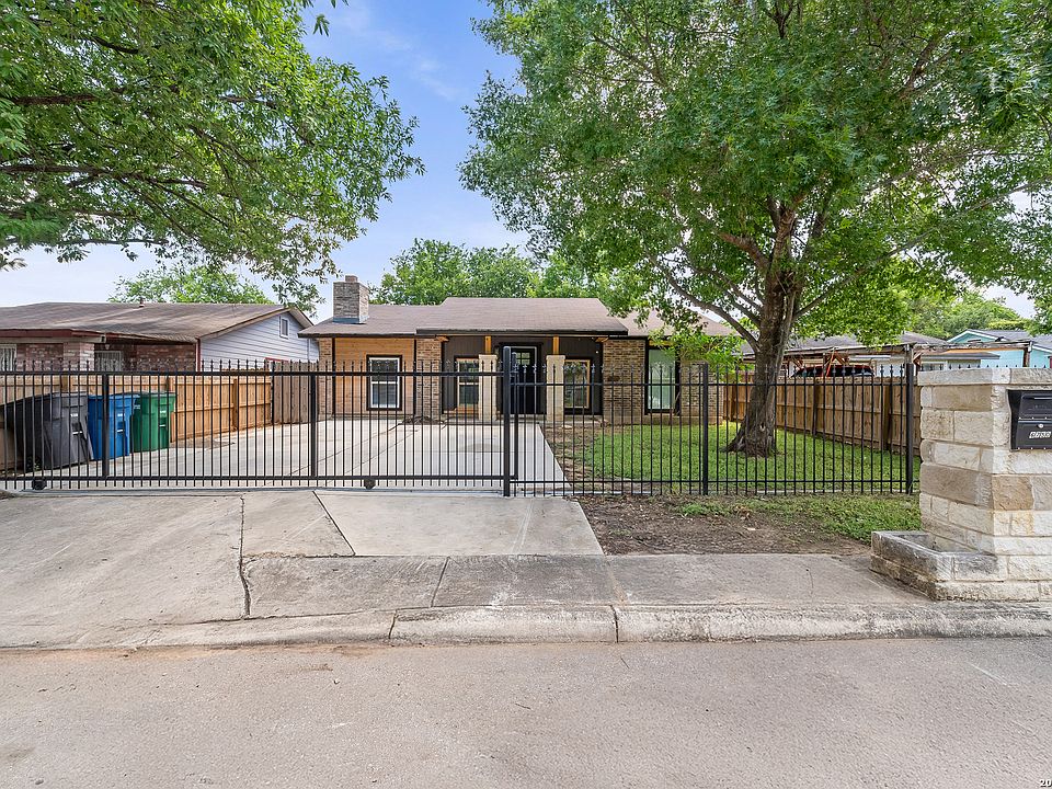 1st image of 6750 PARADISE OAK DR