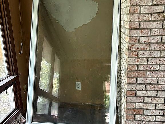 3rd image of 82 N 88th St