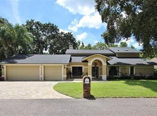 2534 Richards Rd, Tarpon Springs, FL 34688