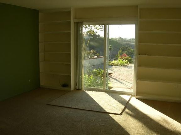3rd image of 6546 Wellesly Pl