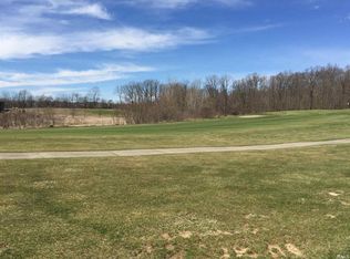 2015 Fairway Dr #27, Auburn, IN 46706