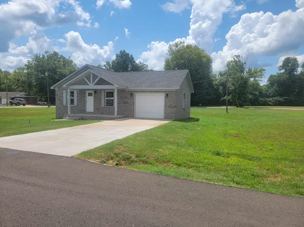 25 Carlton Cv, Savannah, TN 38372