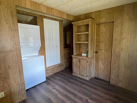 4th image of 1120 N Justice Dr #2