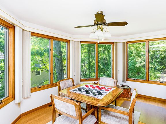 5th image of 3120 Marsh Rd
