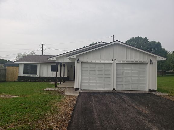 2nd image of 619 34th St