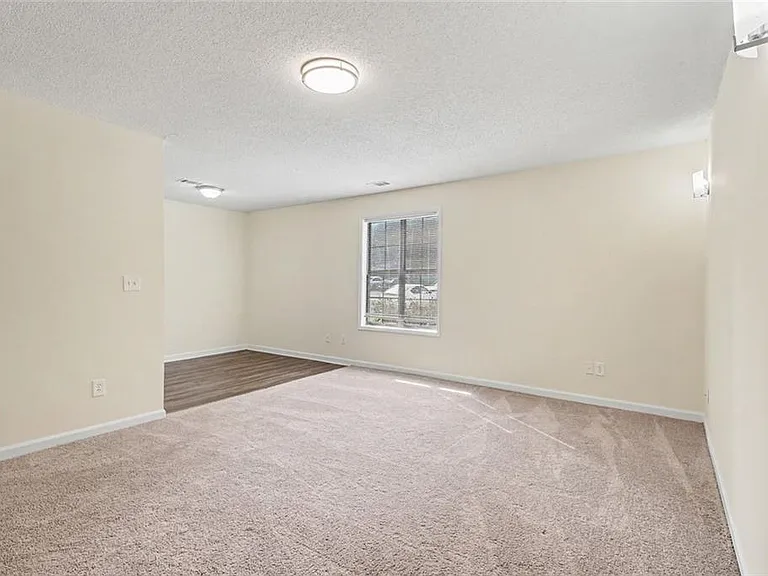 2623 Dorian Dr SW #D — Photo 5