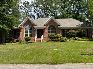 118 Mandalay Dr, Hattiesburg, MS 39402