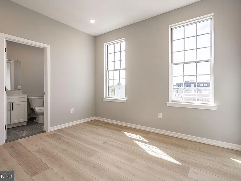 713 S Mildred St #4B — Photo 12