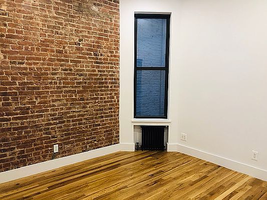 3rd image of 484 Amsterdam Ave #2B