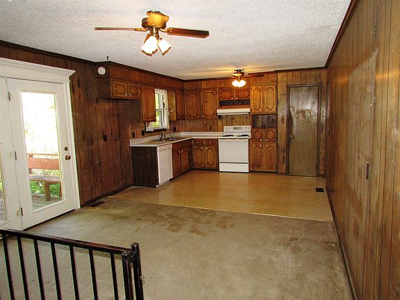 5th image of 407 Highland Dr