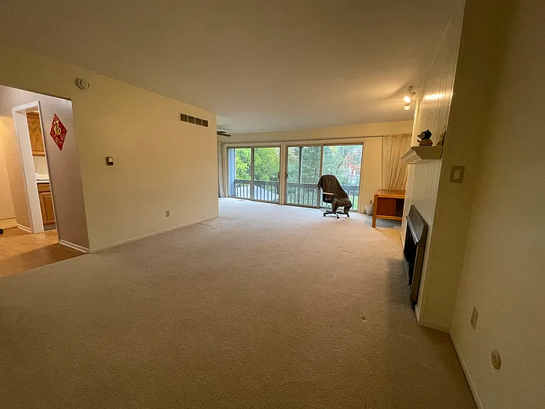 2934 Mount Hope Rd #310 — Photo 3