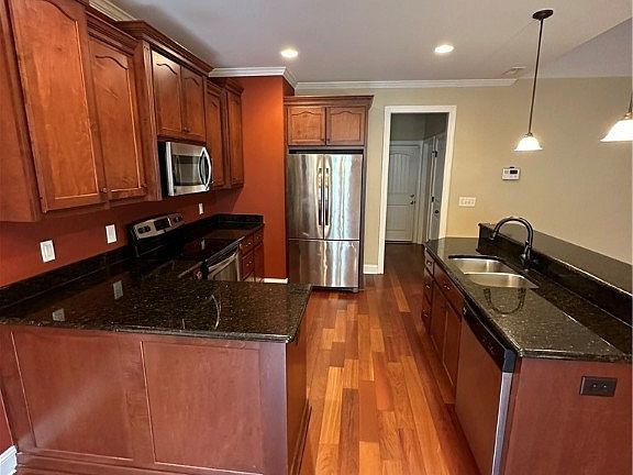 3rd image of 8044 Gaelic Dr