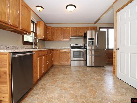 2nd image of 503 W 2nd St