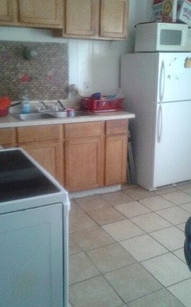 3rd image of 14509 Vail Ave
