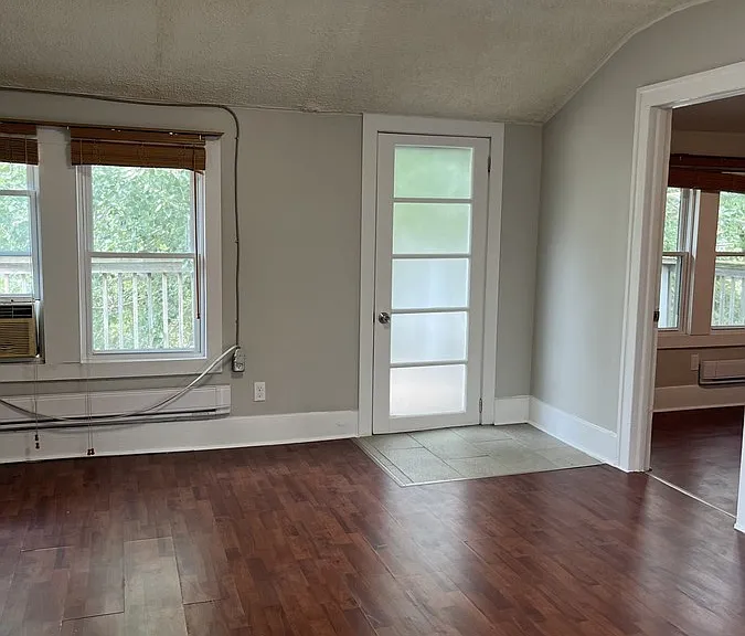 605 Vanier St #2 — Photo 1