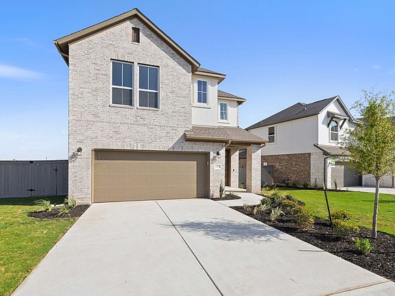 Exterior Style W