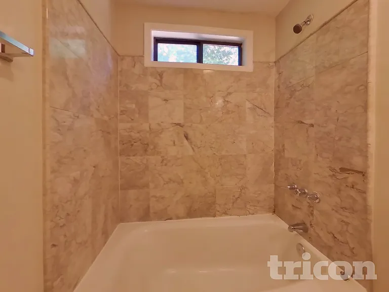 2280 Lexington Way NW — Photo 14