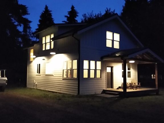 3rd image of 1246 Russell Ave SE