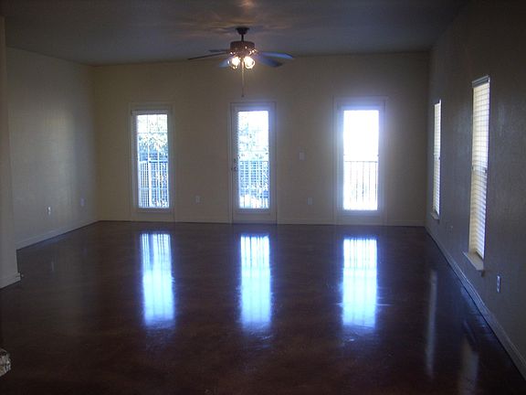 5th image of 1700 Meeting Pl APT 112