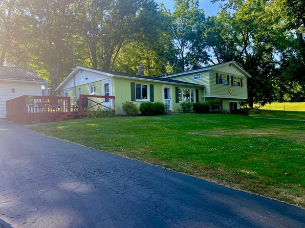 54 Old State Rd